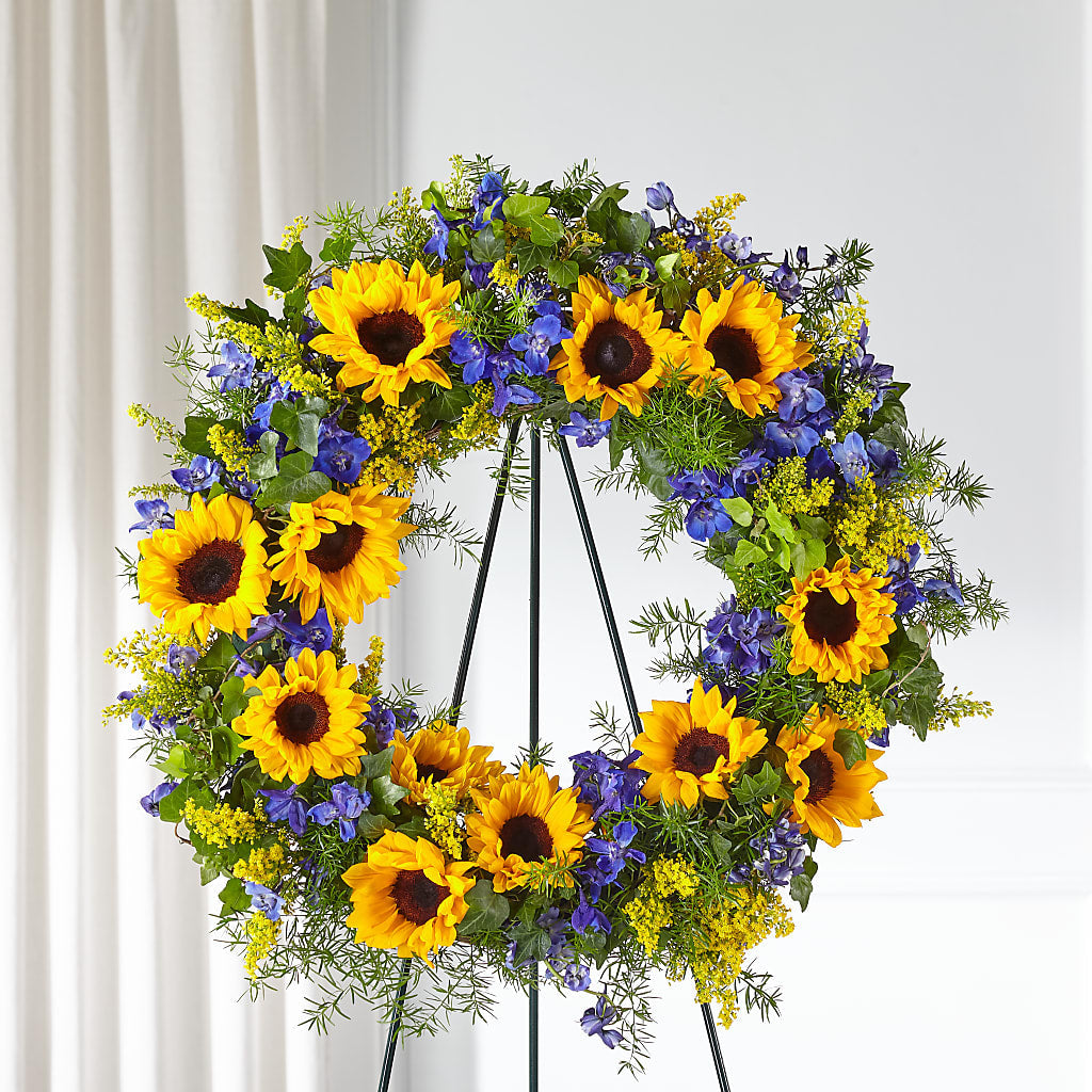 Bright Rays Wreath – Forget Me Not Flowers, Whitney TX