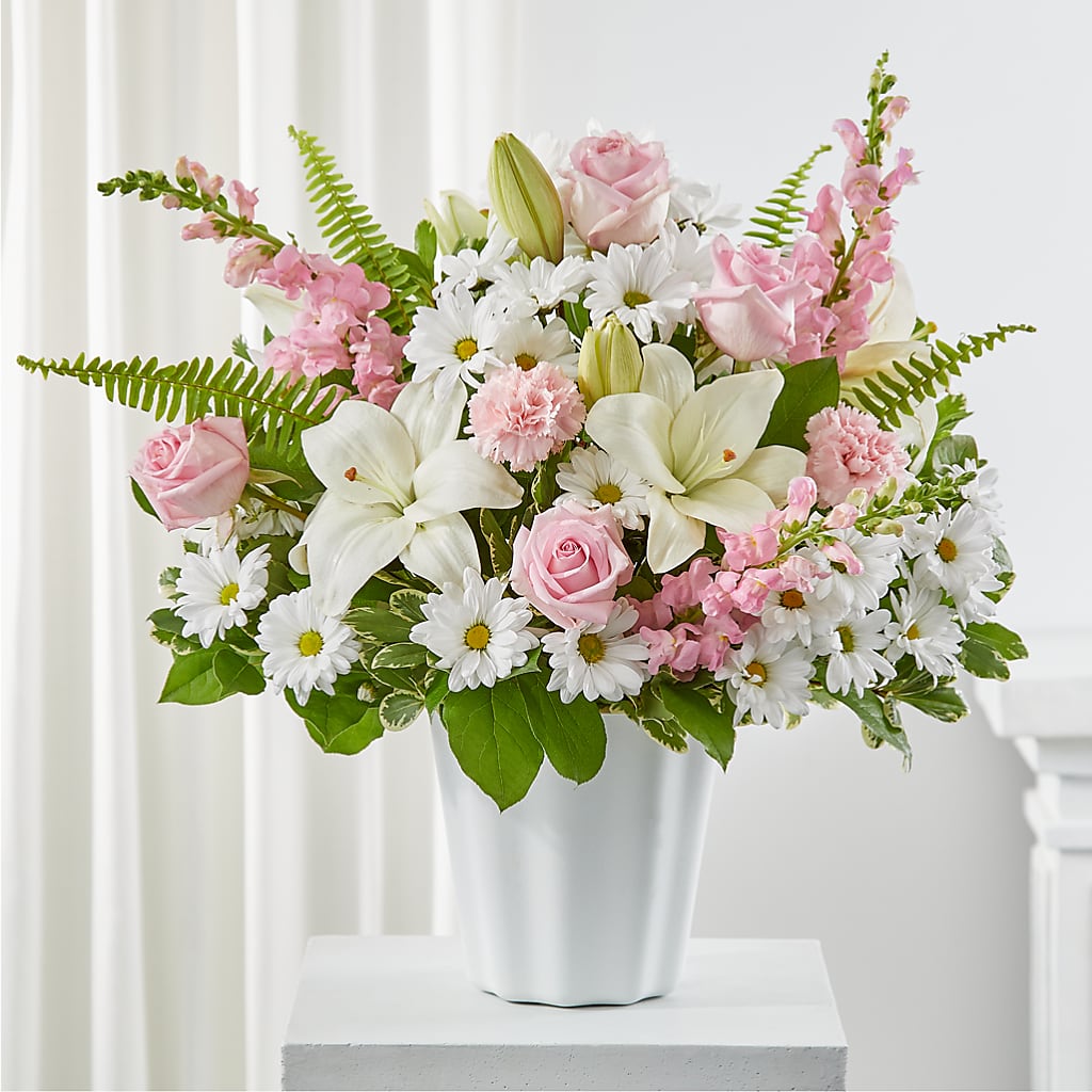 Soft Touch Tabletop Basket – Forget Me Not Flowers, Whitney TX