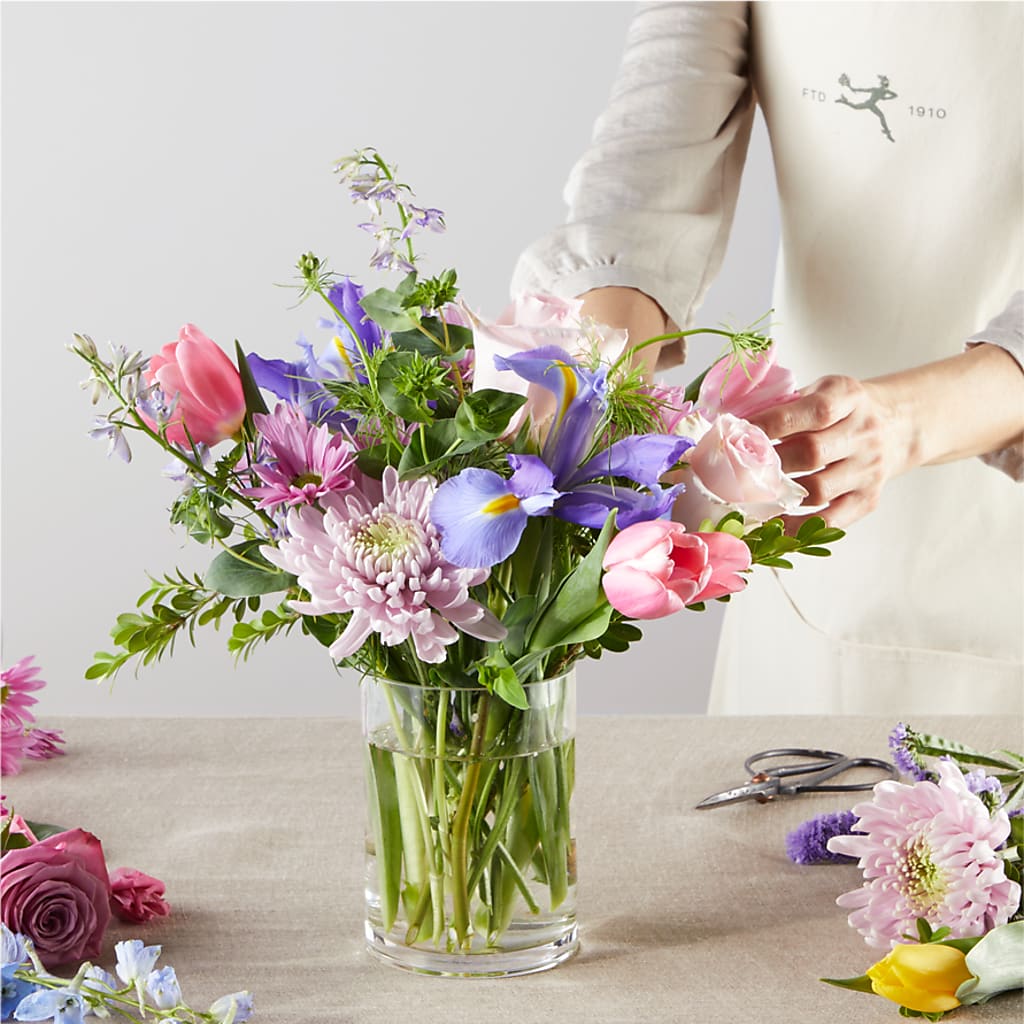Pastel Tradition - A Florist Original –  Forget Me Not Flowers, Whitney TX
