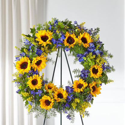 Bright Rays Wreath –  Forget Me Not Flowers, Whitney TX